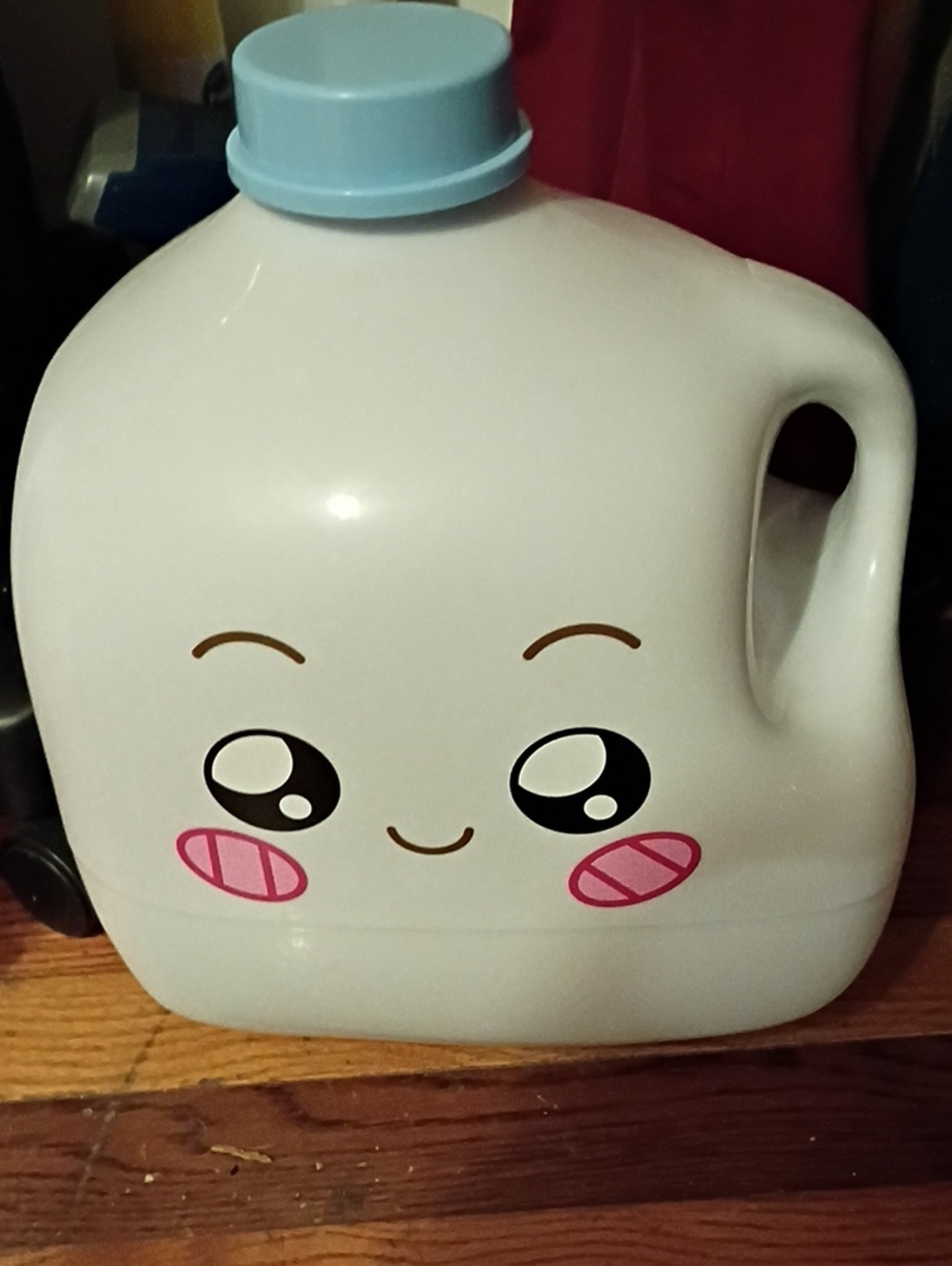 Singing milk jug